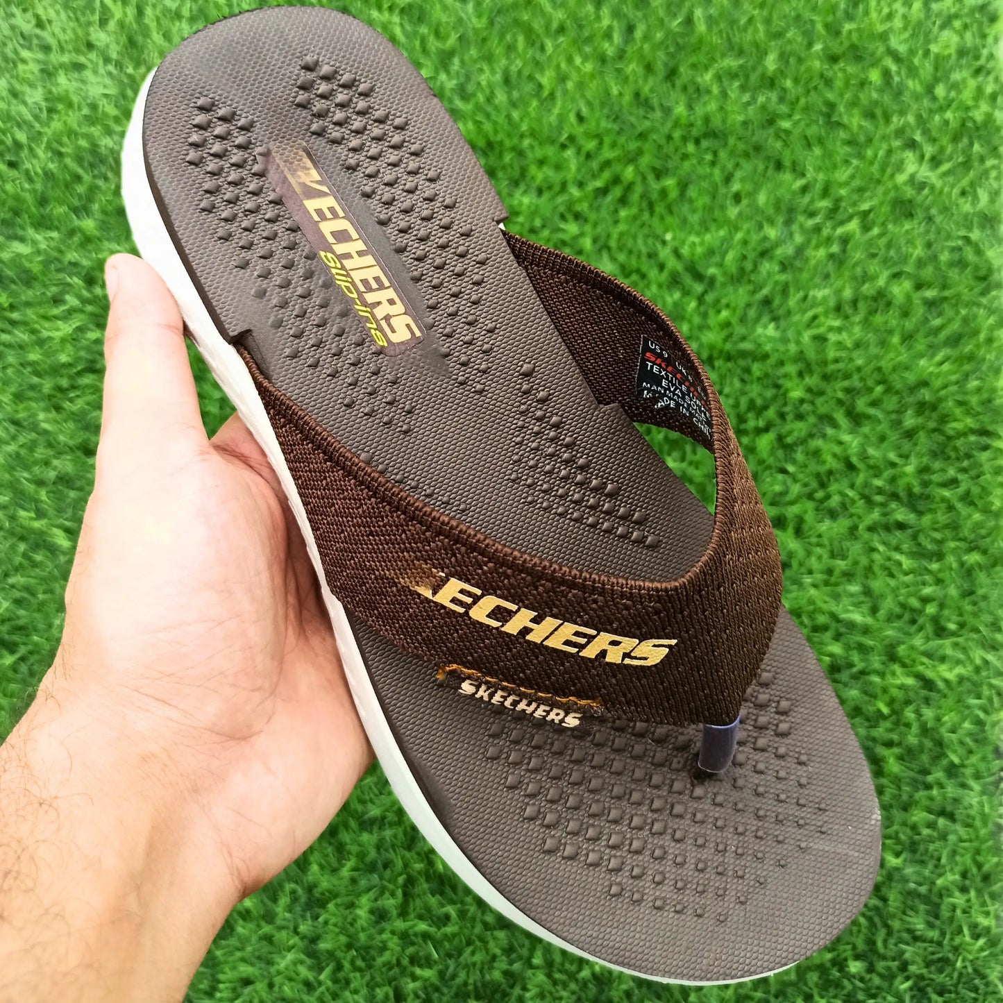 Men’s Thumb Lightweight Slippers - Design 5