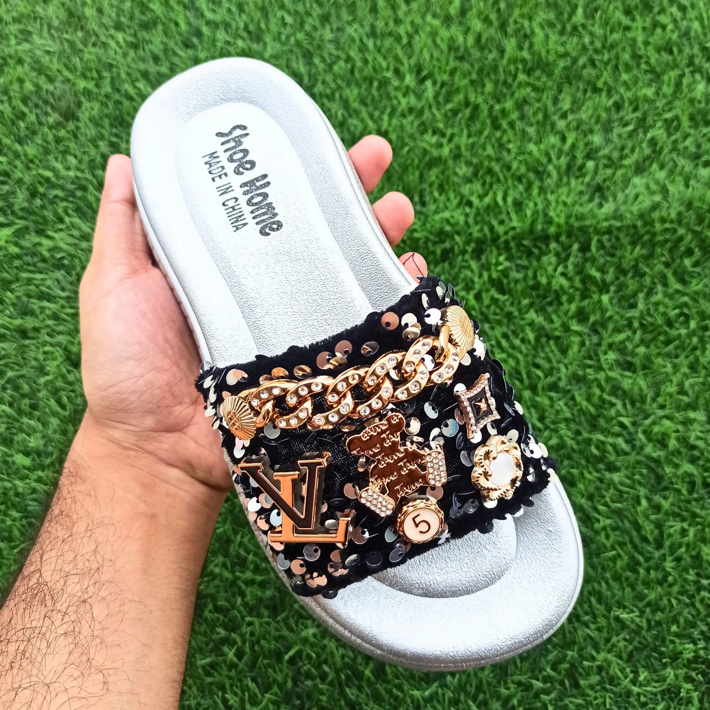 Women’s Soft Slippers – Design 1