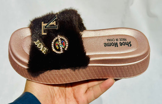 Women’s Soft Slippers – Design 4