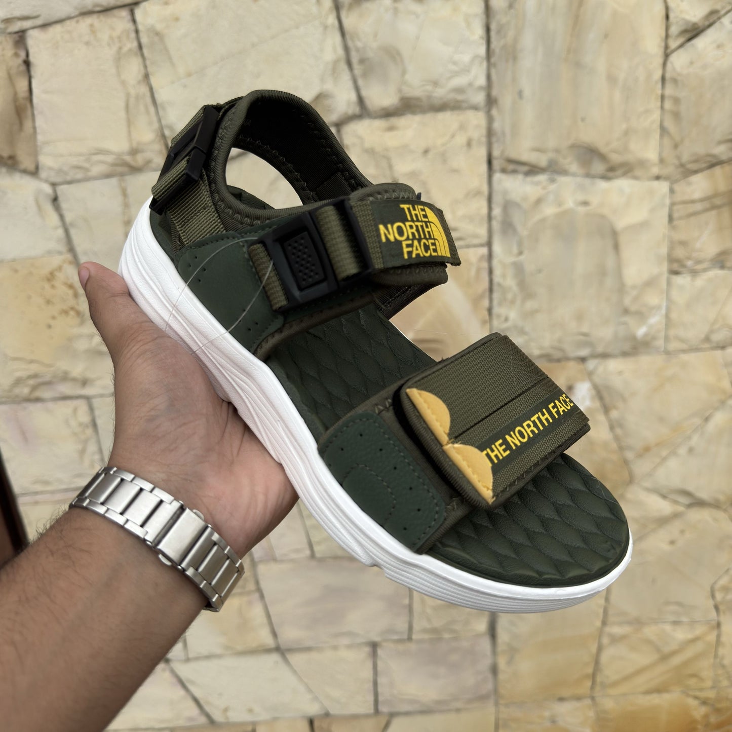 Men's Soft and Comfortable sandal- Design 2